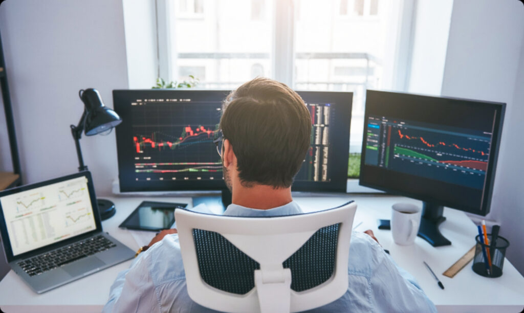 Technical Analysis vs Fundamental Analysis: Pros, Cons, Which to Use?